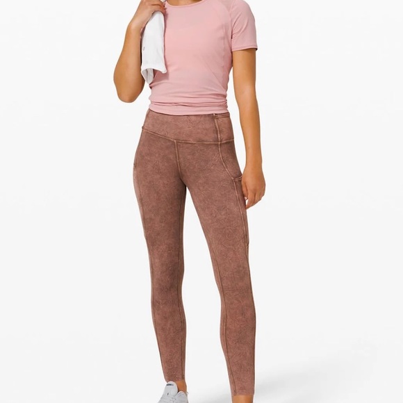 SOLD - NWT Lululemon Fast and Free HR Tight 25” - Picture 5 of 7